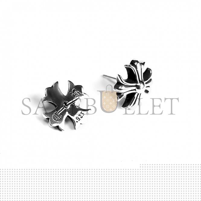 Ch**me He**ts cross cut out stud earring