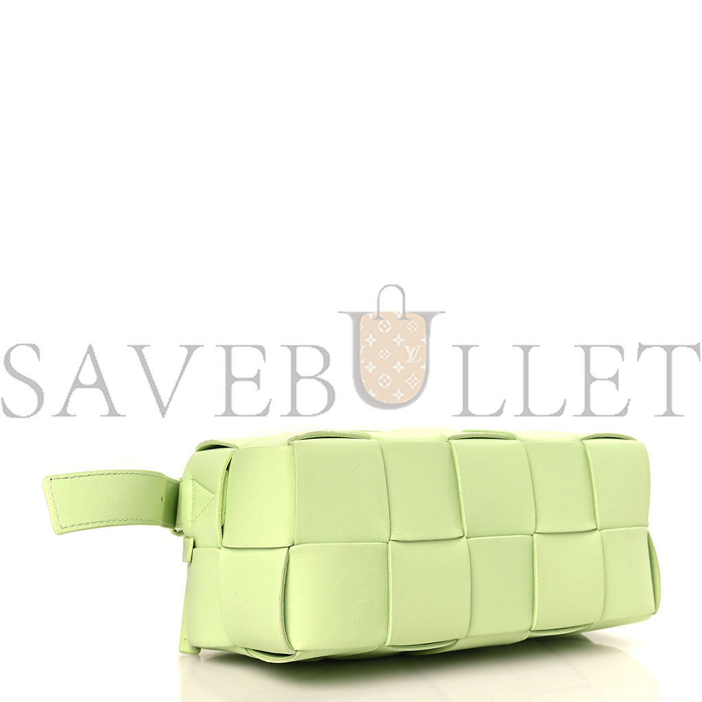 bo*te*ga ve*ne*ta lambskin maxi intrecciato small bR1ck cassette bag fennel (23*10*10cm)