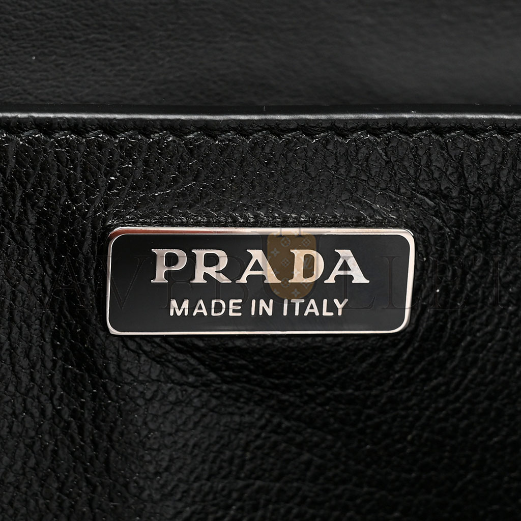 Pra*a city calf saffiano cahier bag black (20*14*9cm)