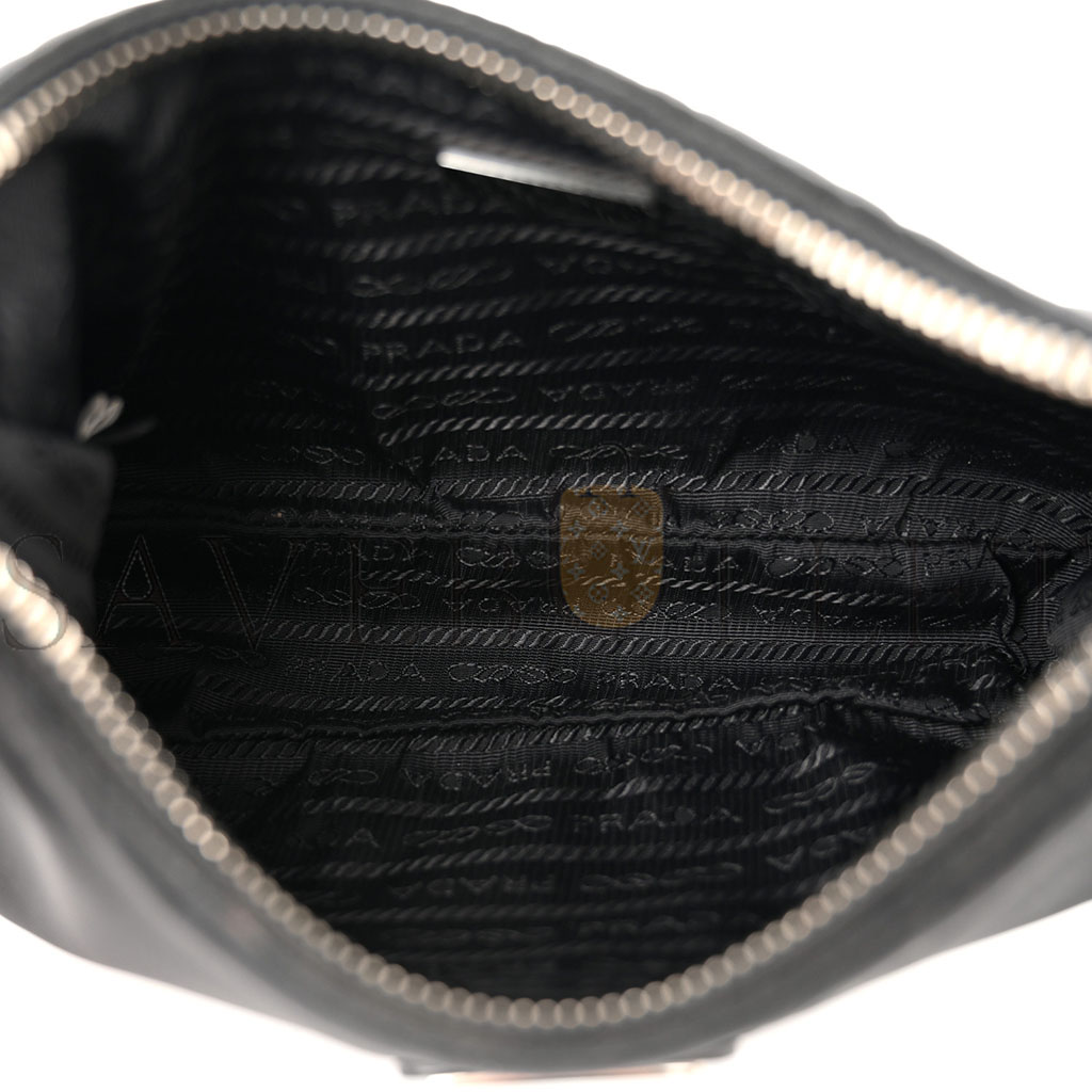 Pra*a nylon re-edition 2005 shoulder bag black (22*18*6cm)
