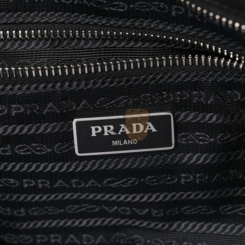 Pra*a nylon tessuto impuntu quilted shoulder bag black (30*21*11cm)