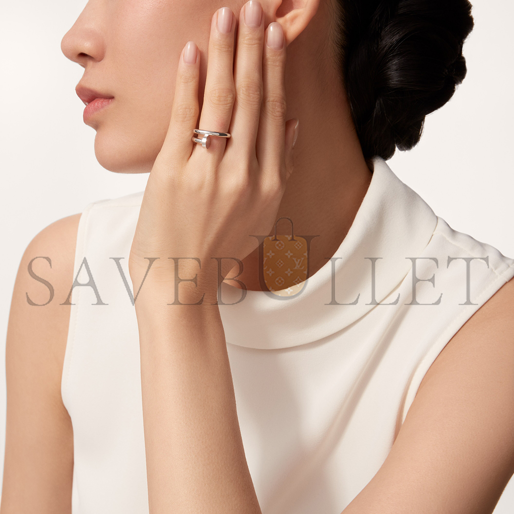 Ca*t*er juste un clou ring b4099200
