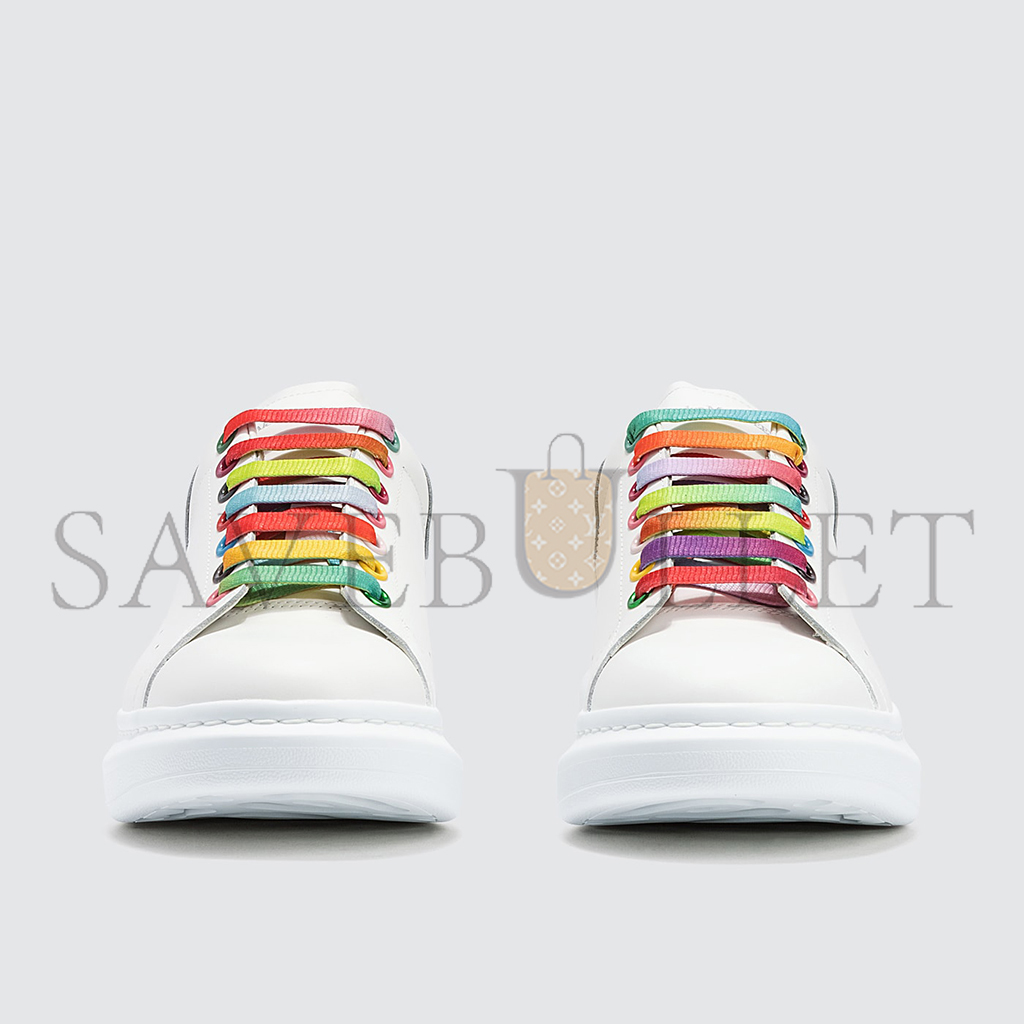 Ale*d*r m*q*en rainbow lace oversized sneaker 462214whgp79004