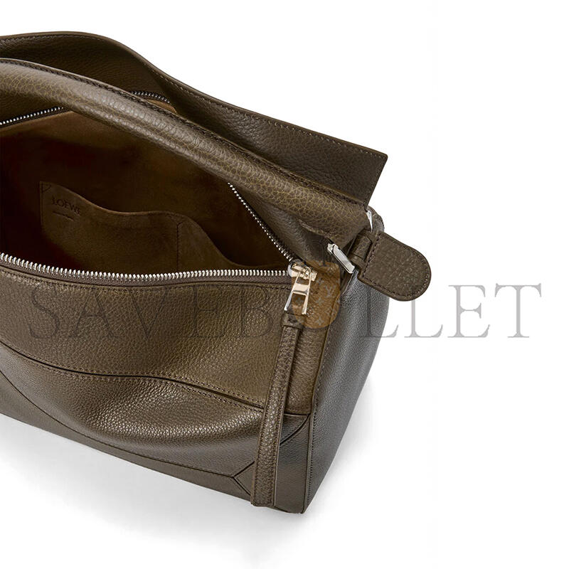l0ew* large puzzle bag in S*pple grained calfskin b510pnlx01 (33*21.5*14.7cm)