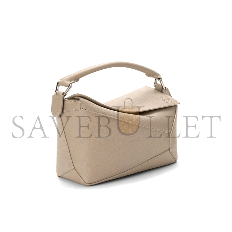 L0ew* small puzzle edge bag in soft grained calfskin a510p60xaw (24*16.5*10.5cm)