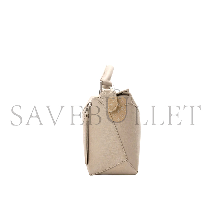 L0ew* small puzzle edge bag in soft grained calfskin a510p60xaw (24*16.5*10.5cm)
