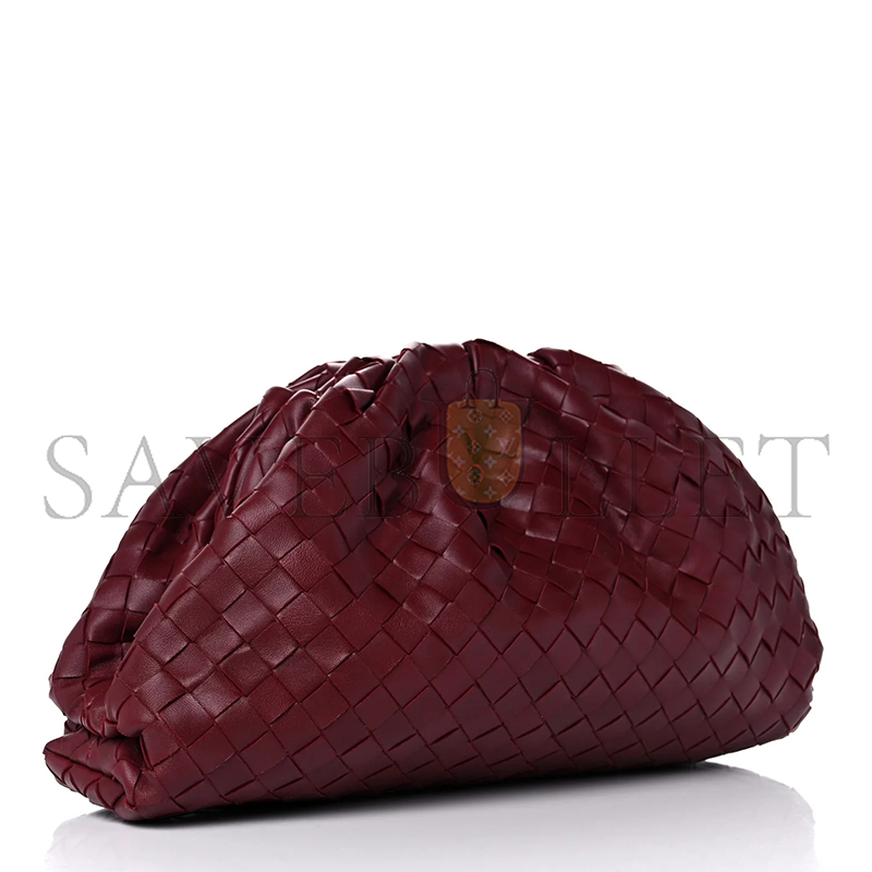 b0tt*ga Ven*ta nappa maxi intrecciato the pouch oversized clutch bordeaux (39*21*13cm)