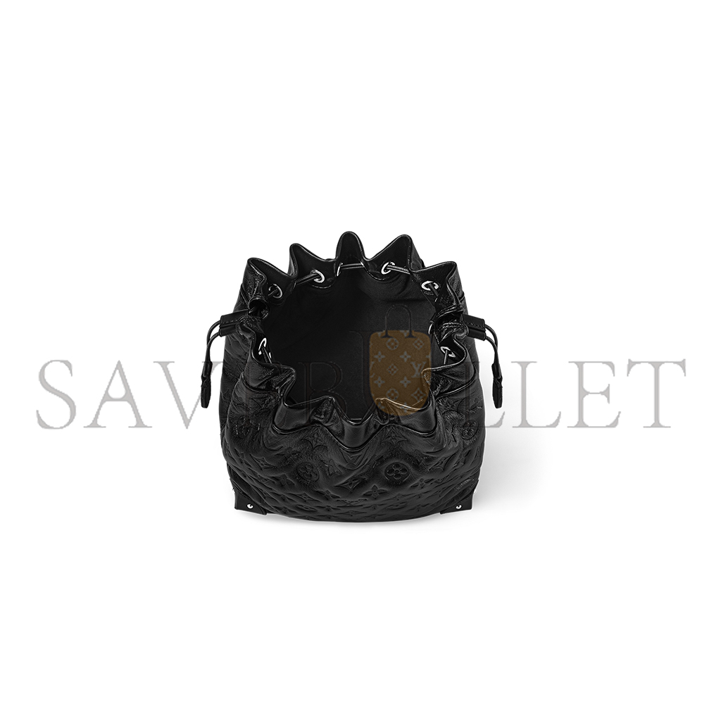 l**is V*t*n noÉ trunk pm m13484 (23*23*9cm)