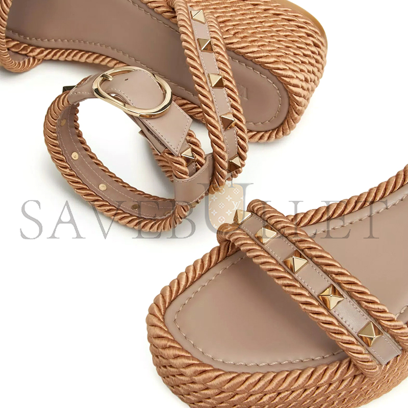 Va1e*ntin0 rockstud flatform sandal in calfskin 45mm 6w2s0gi3bae_p45