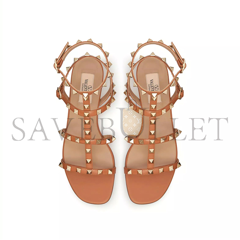 Va1e*ntin0 rockstud flat calfskin sandal with straps 4w2s0a05vod_kel