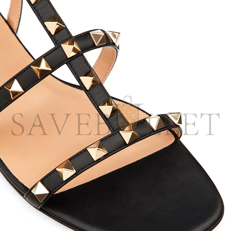 Va1e*ntin0 rockstud flat calfskin sandal with straps 5w2s0a05vod_0no