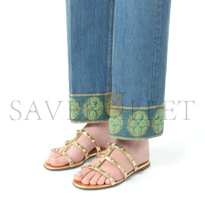 Va1e*ntin0 rockstud laminated nappa slide sandal 6w2s0c49qkh_i8m