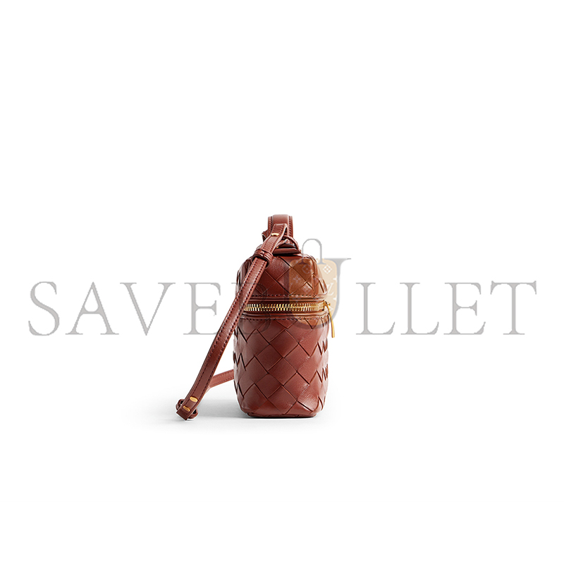 bo*te*ga Ve*ne*ta bang bang intrecciato leather vanity case 789109v3iv12504 (22*12.5*5cm)
