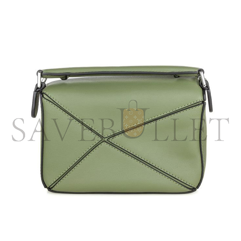 L0ew* mini puzzle edge bag in classic calfskin 061838-8 (18*12.5*8cm)