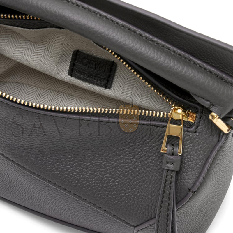L0ew* mini puzzle edge bag in soft grained calfskin a510p88x16-1220 (18*12.5*8cm)