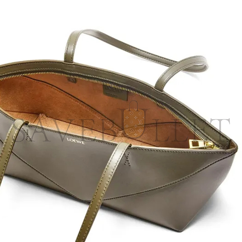 L0ew* cropped puzzle fold in shiny calfskin a779ptex01-3969 (39*12*12cm)
