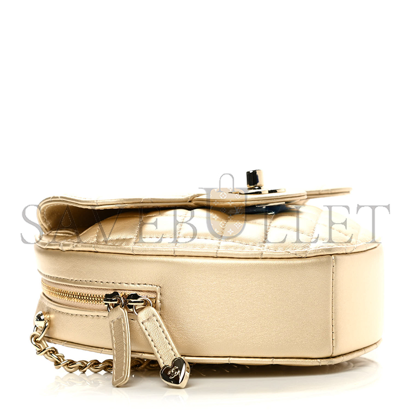 Ch**el heart bag lambskin in gold as5764 (19*17*5.5cm)