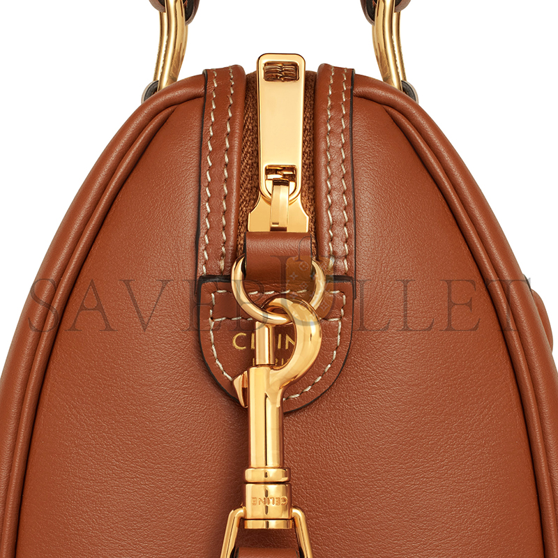Ce**e small boston in smooth calfskin 113773du3.04lu (20*14*10cm)
