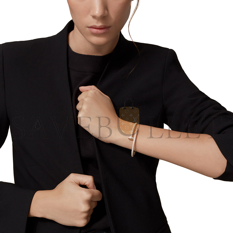Ca*t1er juste un clou bracelet n6709817