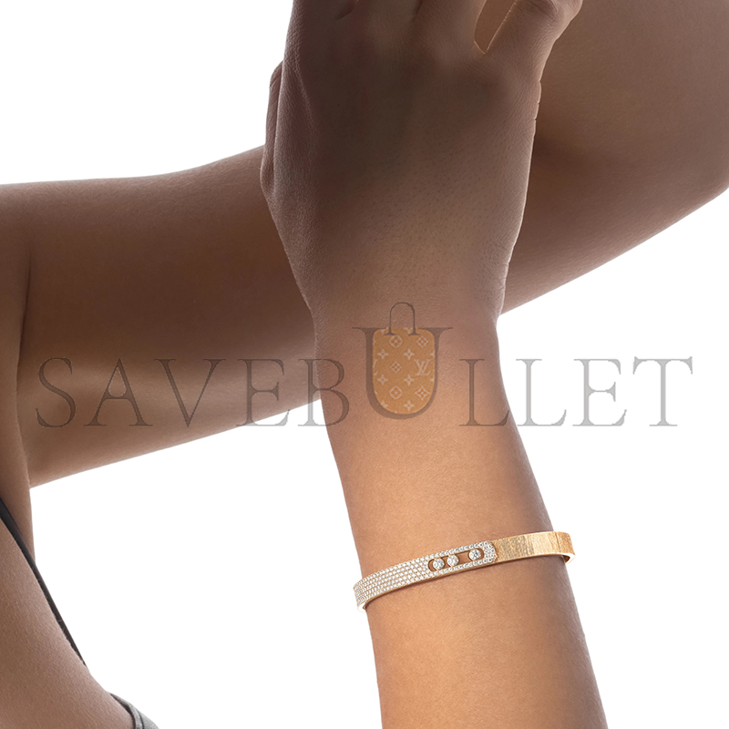 Mes1kaa move noa ciselÉ half pavÉ bangle yellow gold d1am0nd bracelet 14501-yg