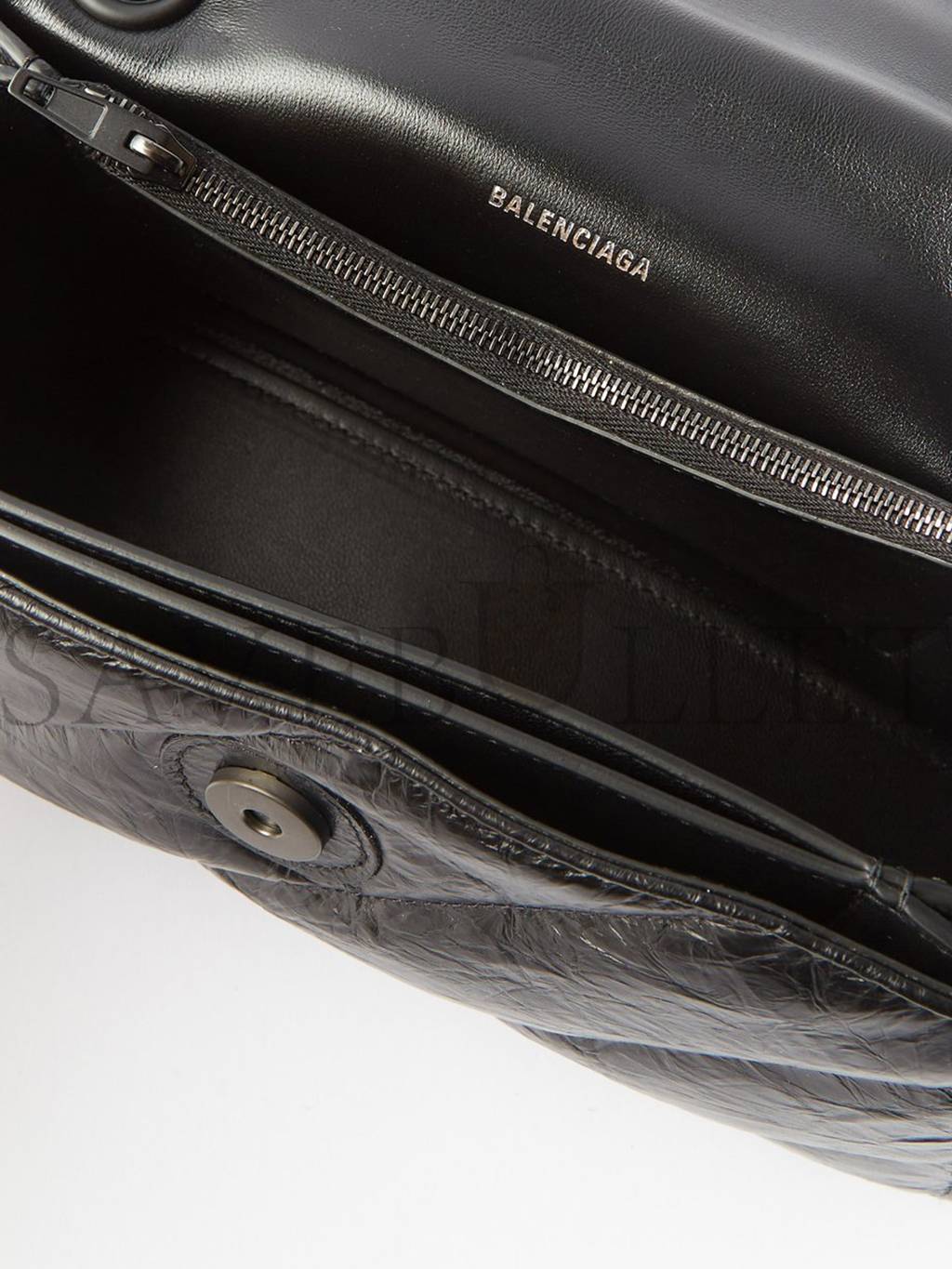 Ba*len*cia*ga black crush s quilted creased-leather shoulder bag matchesfashion us (25.5*15*6.4cm)