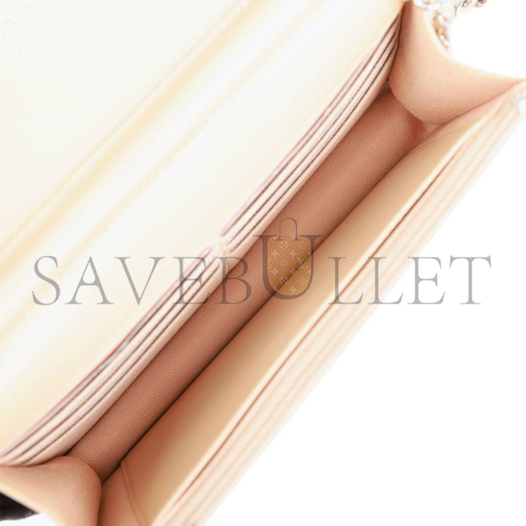 Ch*el wallet on chain woc beige caviar silver hardware (19*12*4cm)