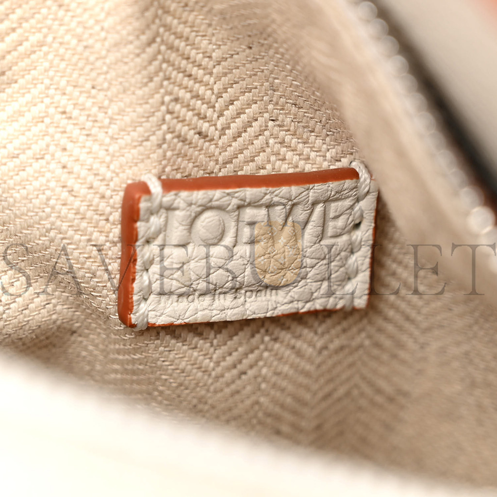 l*ew* calfskin mini puzzle bag soft white (18*12.5*8cm)