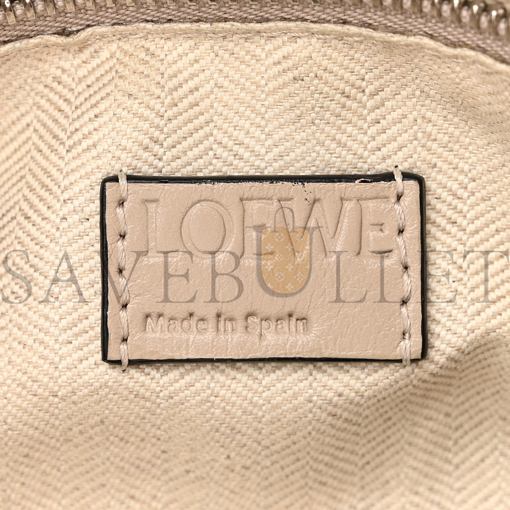 l*ew* grained calfskin small puzzle bag sand (24*16.5*10.5cm)