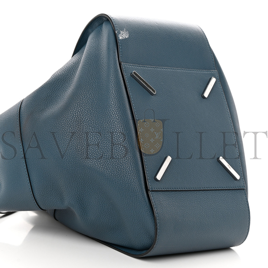 l*ew* calfskin small hammock shoulder bag marine (30*25*13.5)