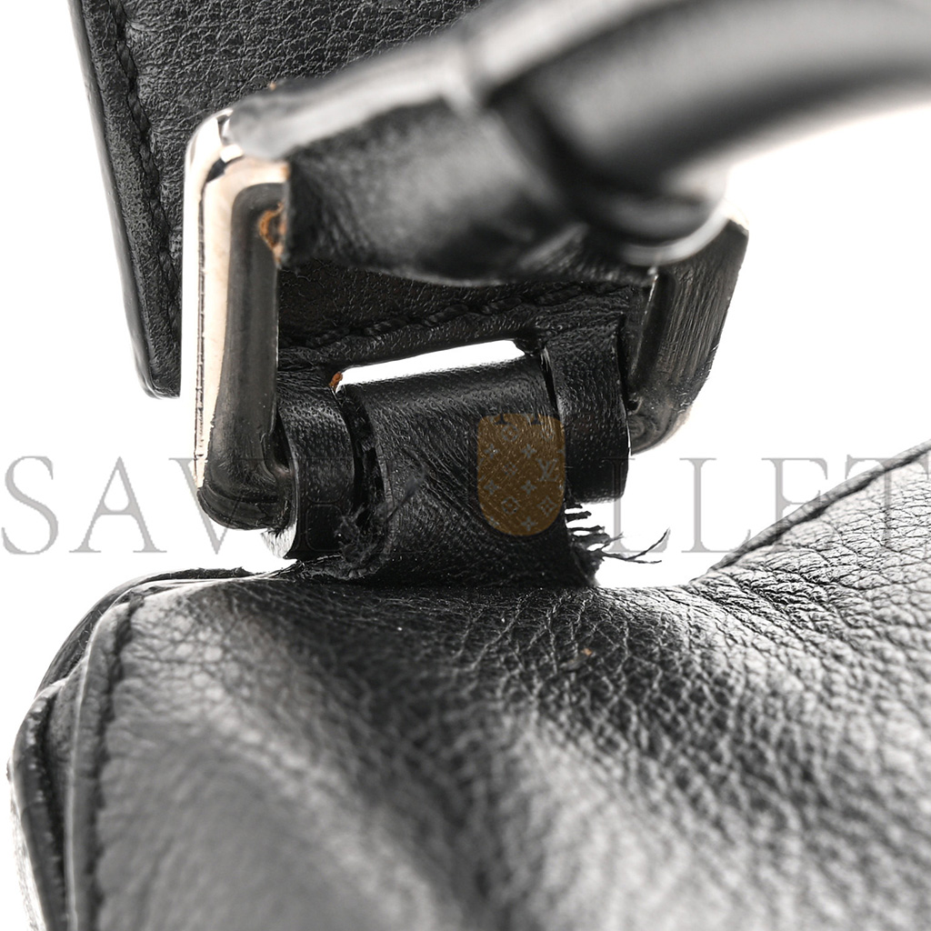 l*ew* calfskin small puzzle bag black (24*16.5*10.5cm)