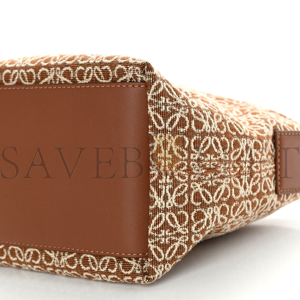 l*ew* jacquard anagram calfskin small cubi bag tan pecan (20*18*13cm)