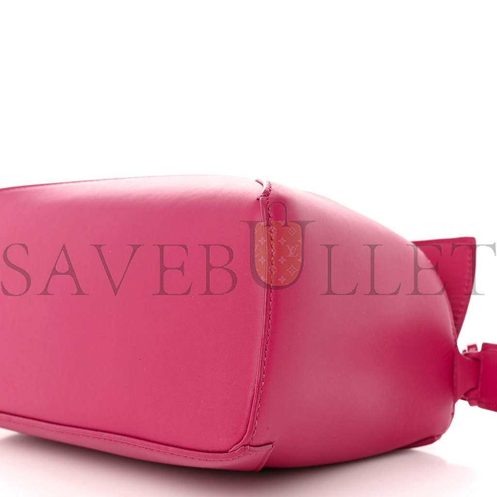 l*ew* satin calfskin monoCh*0me small puzzle edge bag ruby red glaze (24*16.5*10.5cm)