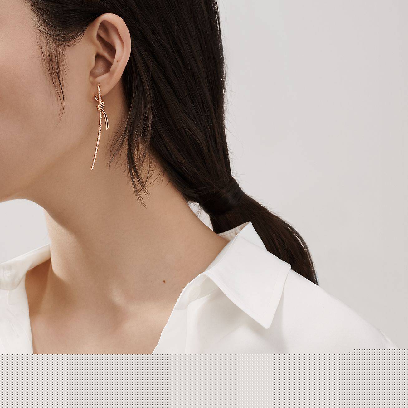 T*f*ny knot drop earrings in rose gold with diamonds