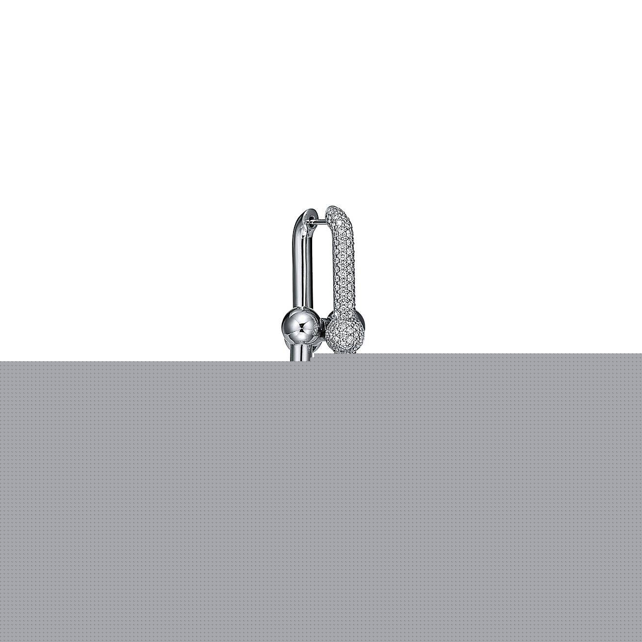 T*f*ny hardwear link earrings in white gold with pavÉ diamonds