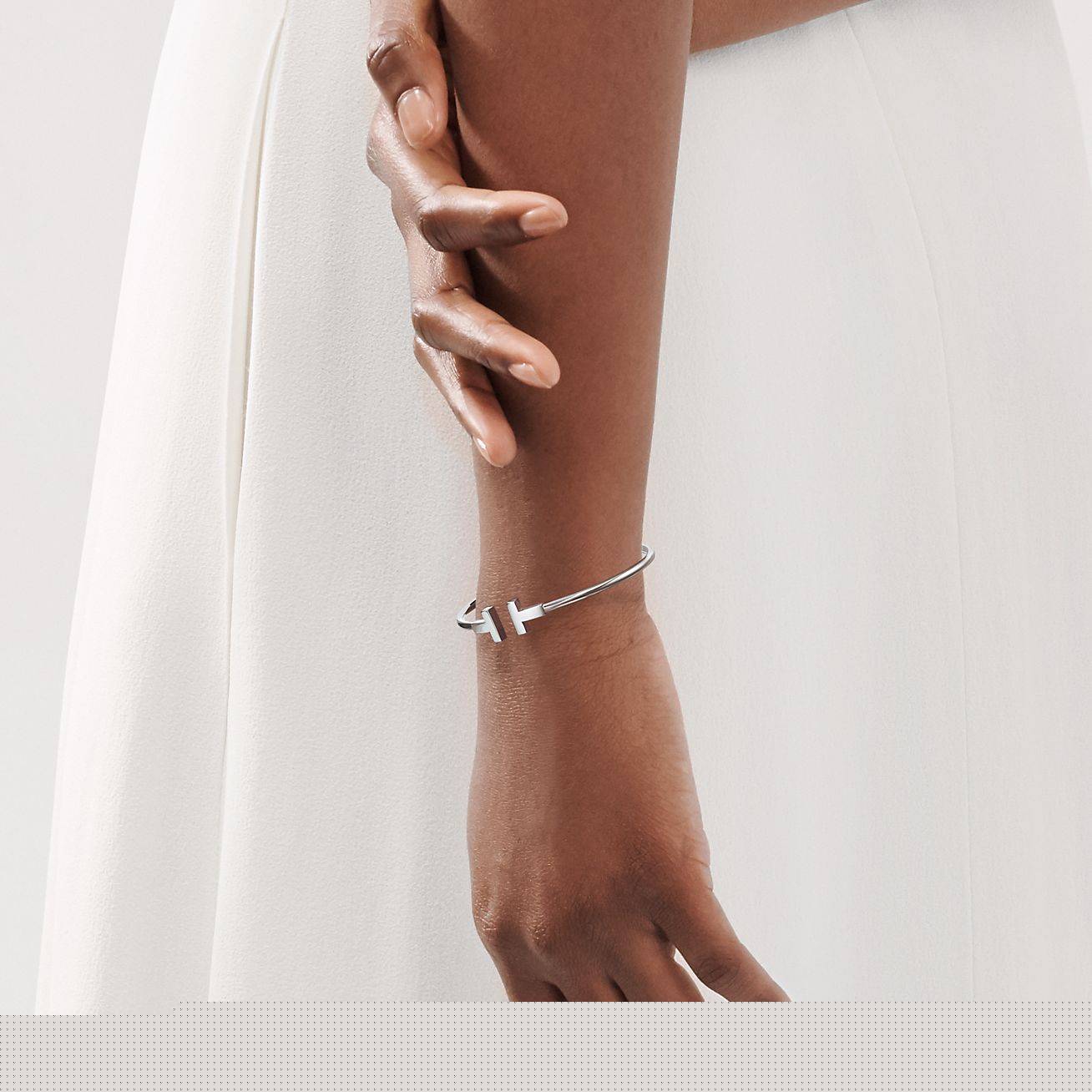 T*f*ny t narrow wire bracelet in 18k white gold