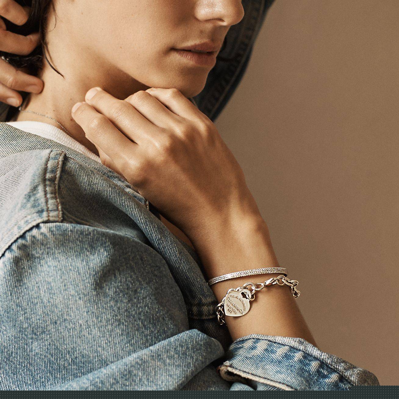 T*f*ny metro three-row hinged bangle