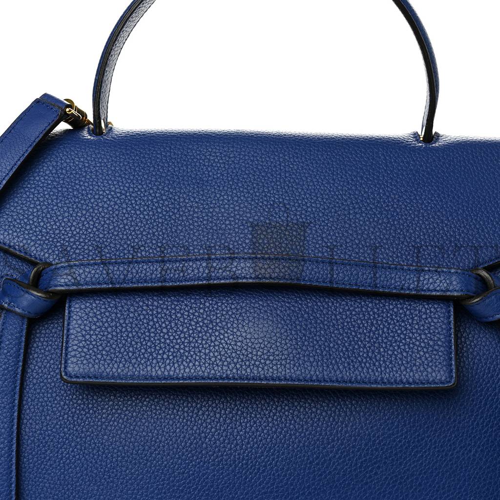 Ce**e grained calfskin mini belt bag indigo (28*23*16cm)