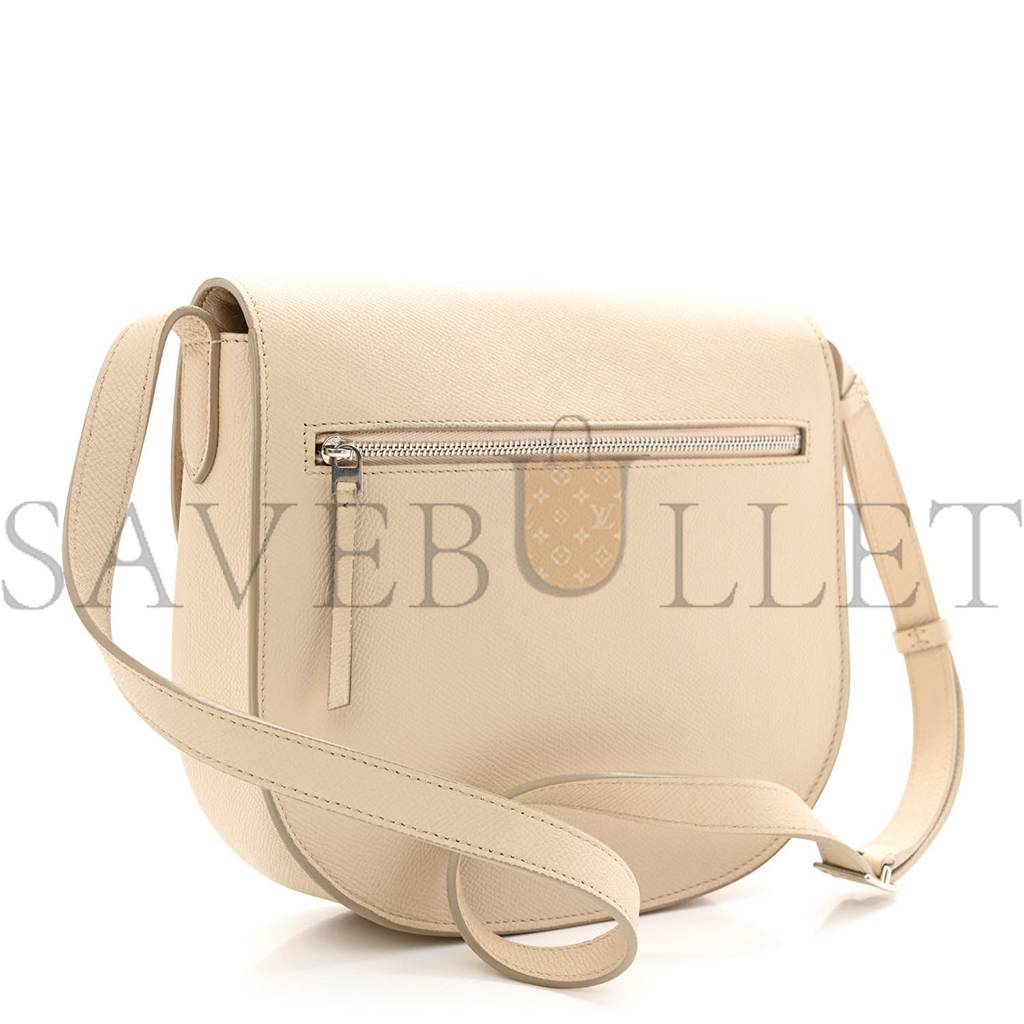 Ce**e grained calfskin medium trotteur light taupe (34*32*25cm)