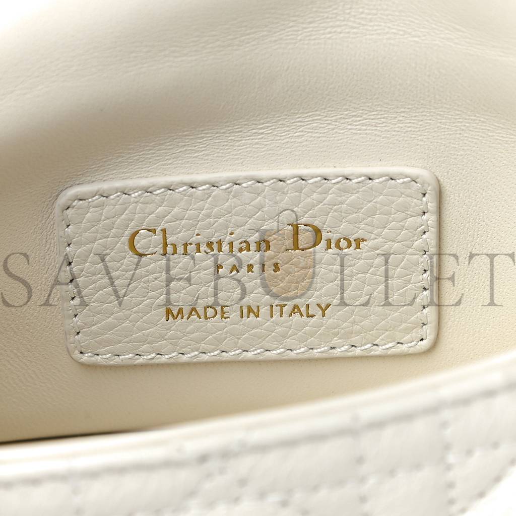 d*or S*pple calfskin cannage micro caro bag latte (13*8*5.7cm)