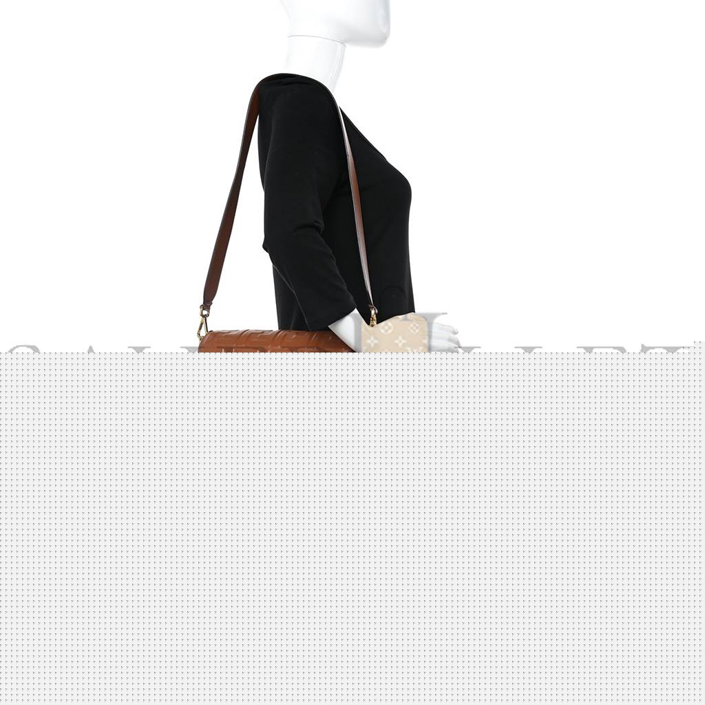 F**di nappa ff 1974 embossed baguette coloniale (26*16*6cm)